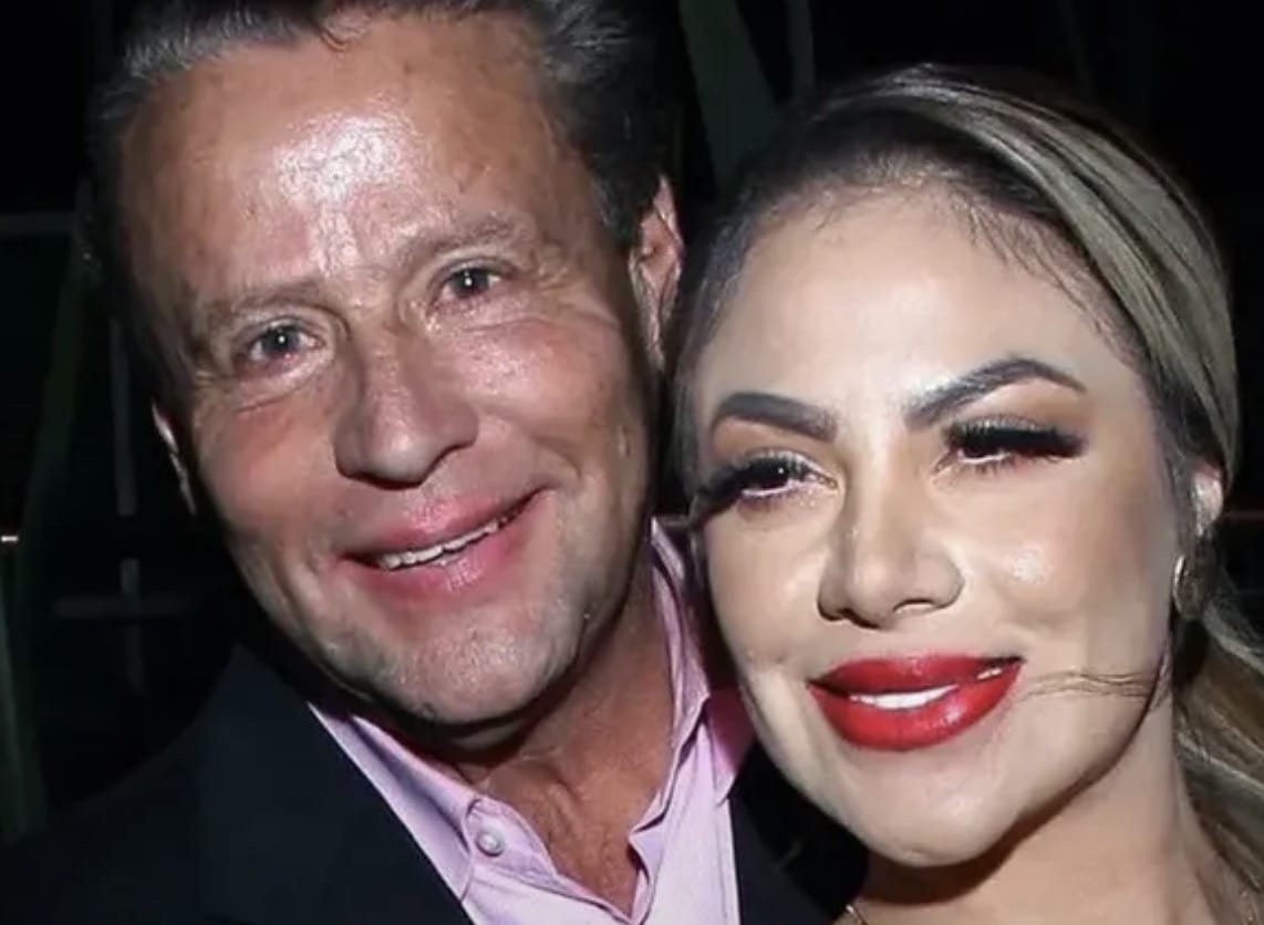 Magaly Chávez se defendió del actor, quien afirmó que vio en ella “algo raro” y ha declarado que es una mujer trans.