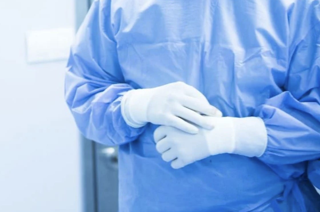 El enfermero murió horas después de haber sido agredido; no recibió atención médica.