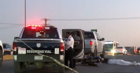 Murió motociclista sobre puente del Trébol