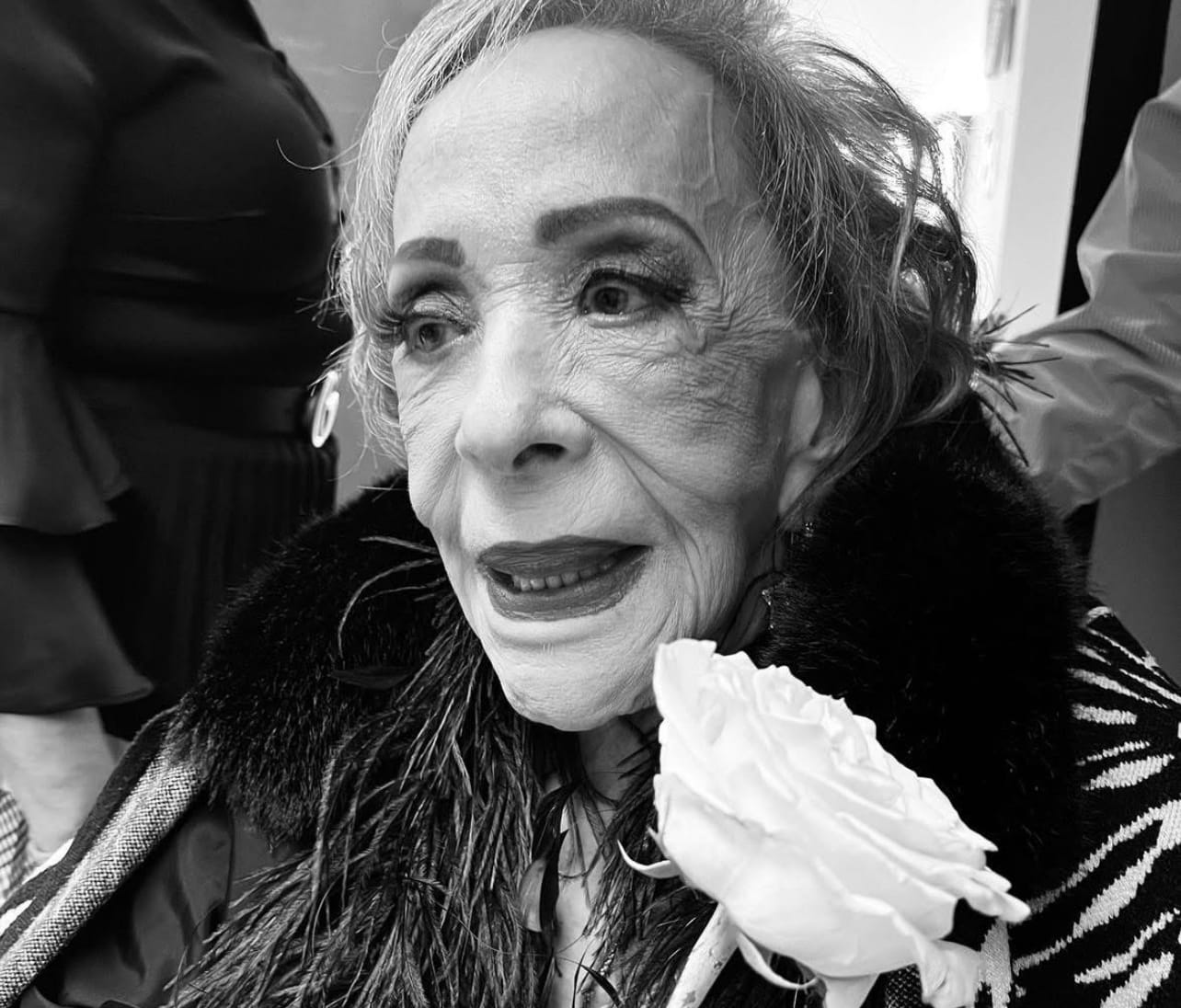 La asistente personal de Silvia Pinal habló con la prensa y confirmó cuál fue la causa de muerte de la estrella del cine de oro mexicano.