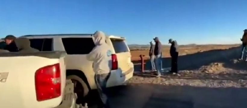 Carlos Chávez, ingeniero de la región, señaló que los agentes federales han estado extorsionando a los campesinos bajo el pretexto de que están utilizando combustible de manera ilegal