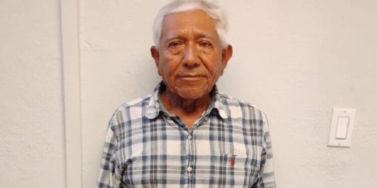 El hombre fue encontrado en la colonia Residencial Santo Tomás y trasladado a la estación de Policía del Distrito Universidad